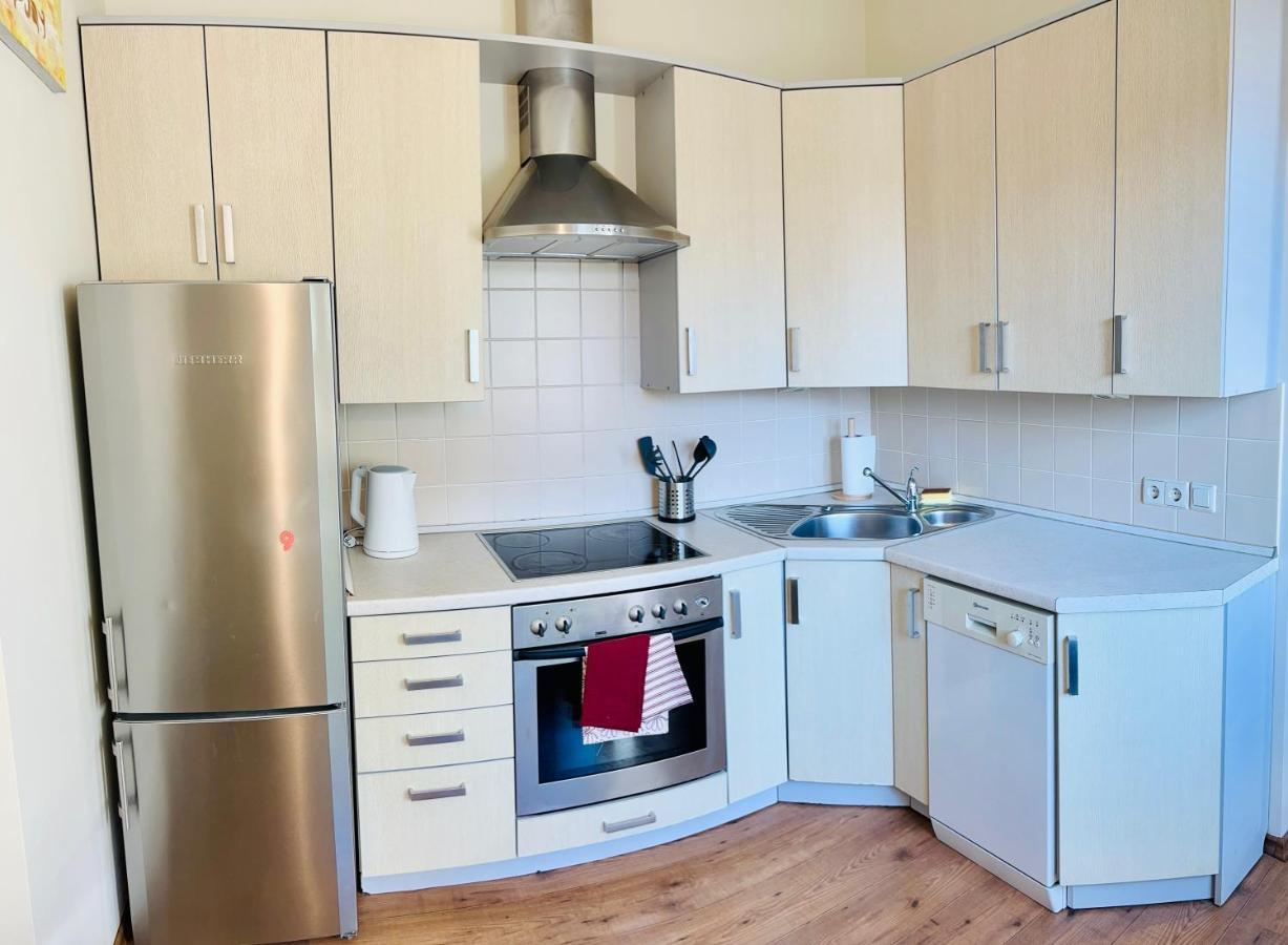 Super Apartment Old Town Клайпеда Экстерьер фото