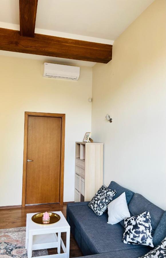 Super Apartment Old Town Клайпеда Экстерьер фото